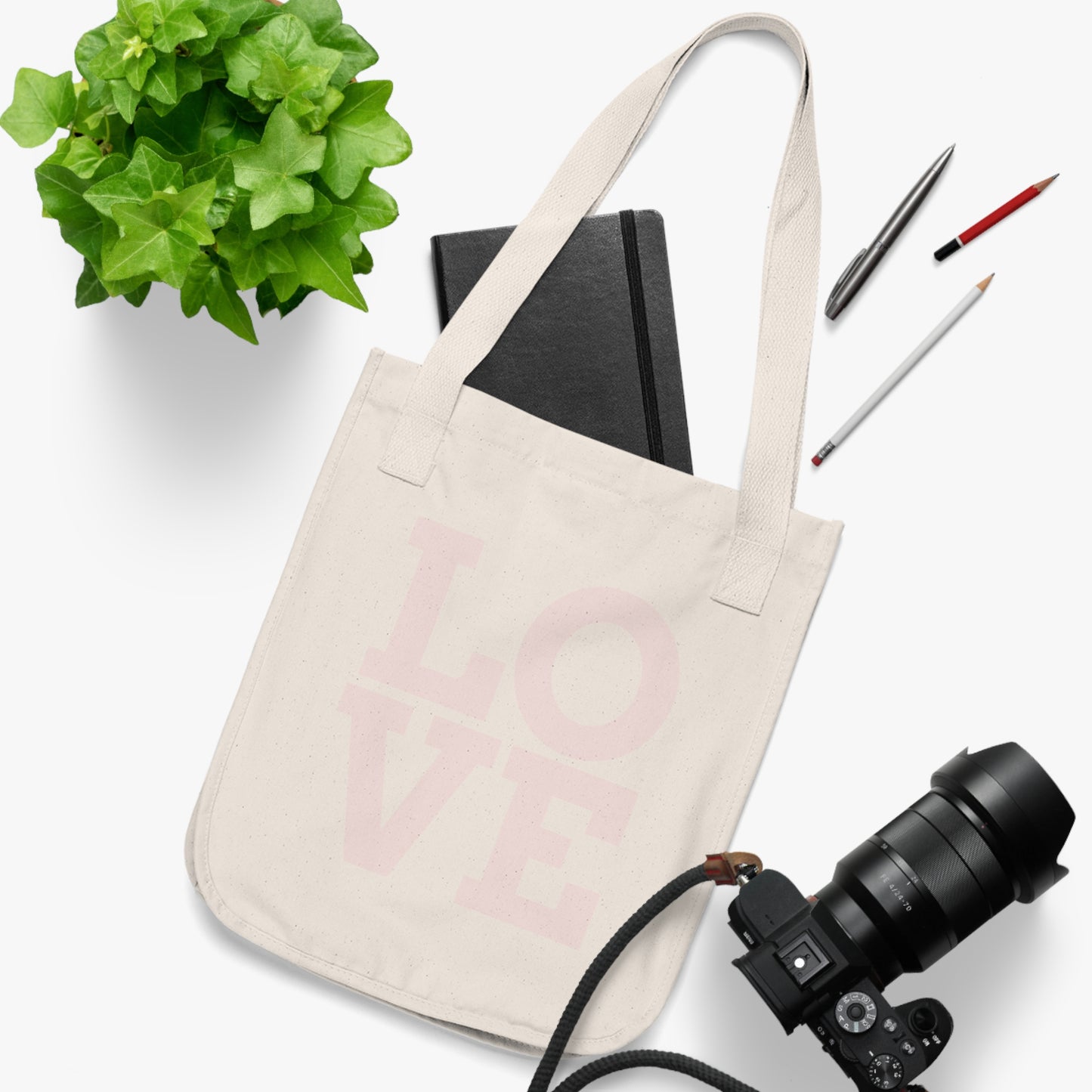 Bolsa Tote de Lona Orgánica “LOVE” – Belleza y Propósito en Movimiento